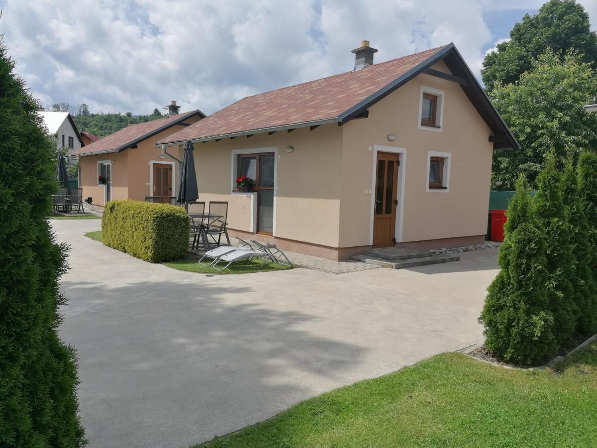 Apartment Chatky Aquaduo Liptovska Sielnica Exterior photo