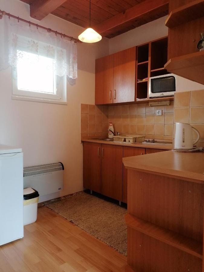 Apartment Chatky Aquaduo Liptovska Sielnica Exterior photo